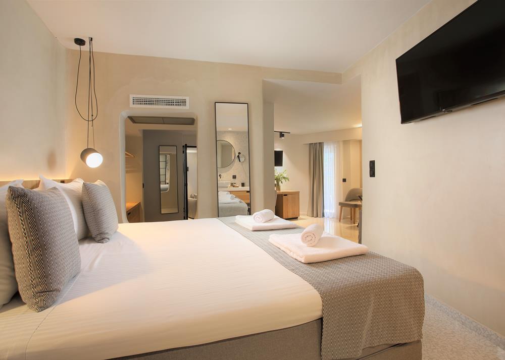 Ikaros Beach Resort & Spa – Superior Rooms With Sea View (2)